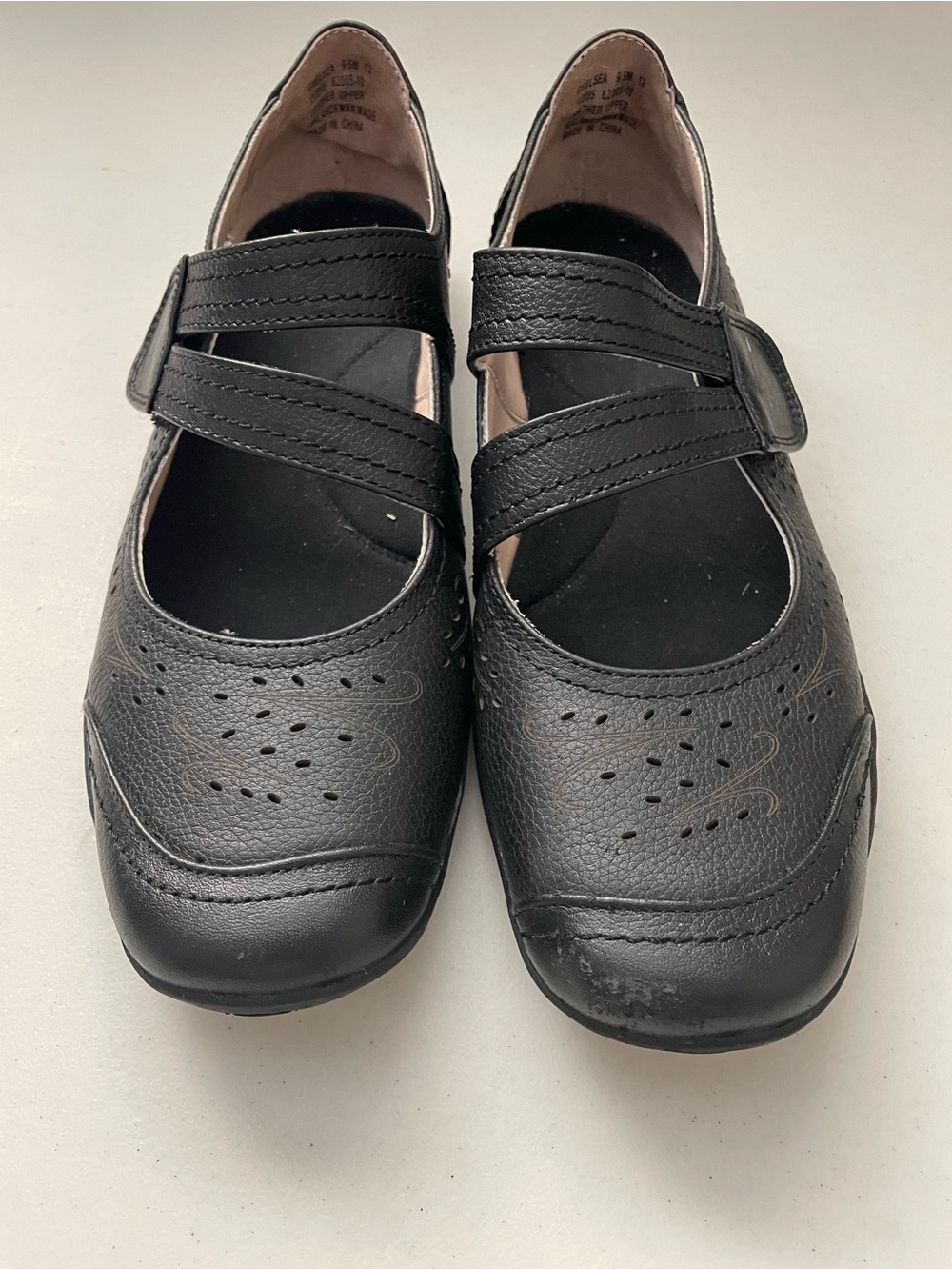 Ros Hommerson “Chelsea” Black Leather Women's Mary Jane Shoes Size 9.5M
